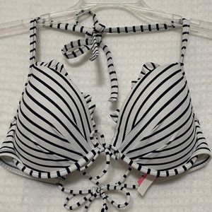 NWOT Victoria‘s Secret Black & White Stripe Bikini Top 34D